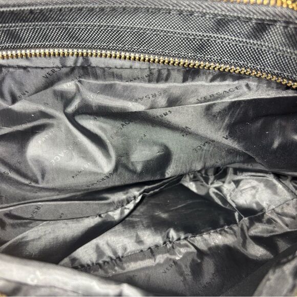 New! Versace Travel Pouch Bag Toiletry Case
Vanity Case - Picture 5 of 13